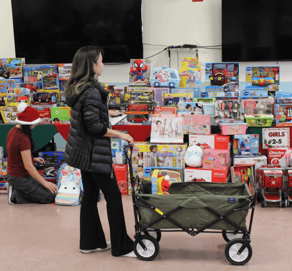 Armed Services YMCA Camp Pendleton in-kind donations in action